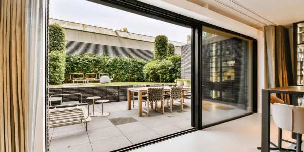 Puertas y Ventanas Aislantes de Aluminio / PVC Duesaigües · Correderas Aislantes y Elevables 