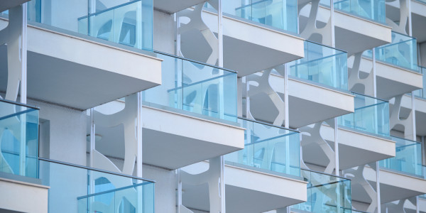 Puertas y Ventanas Aislantes de Aluminio / PVC Duesaigües · Balconeras