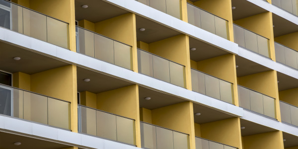 Puertas y Ventanas de Aluminio / PVC a medida Rocafort de Queralt · Balconeras